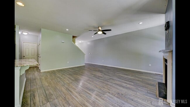 Building Photo - 202 Downey Ln