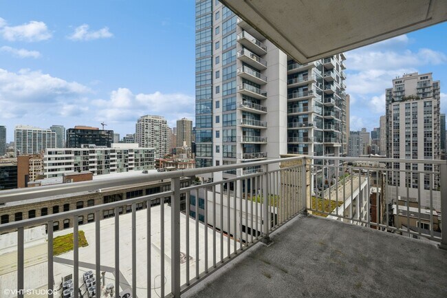 Building Photo - 330 W Grand Ave