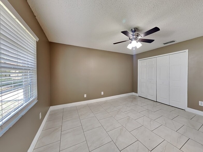 Building Photo - 241 W Citrus St