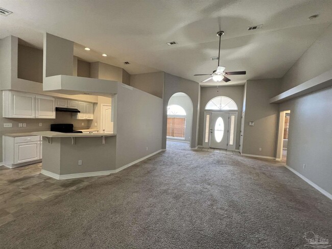 Building Photo - 5085 Terra Lake Cir