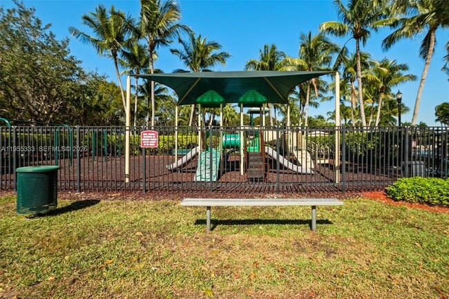 Building Photo - 16301 SW 49th Ct