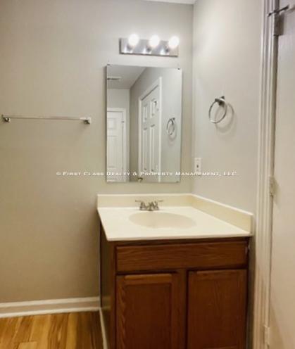 Building Photo - 5435 Eneida Sue Dr