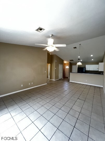 Building Photo - 2308 NE 6th St