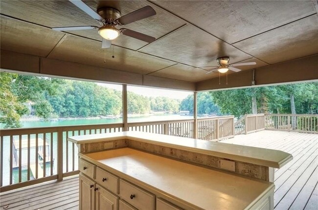 Building Photo - 6163 Lake Lanier Heights Rd