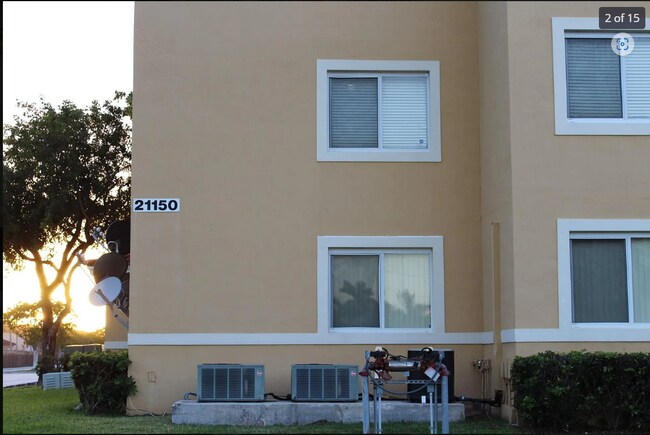 Building Photo - 21150 SW 87th Ave
