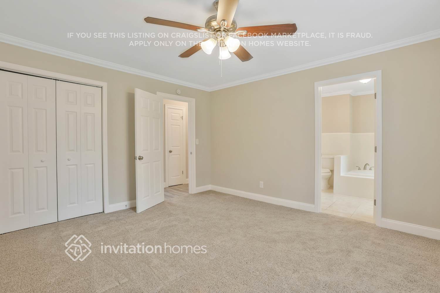 Building Photo - 2033 Carriage Way