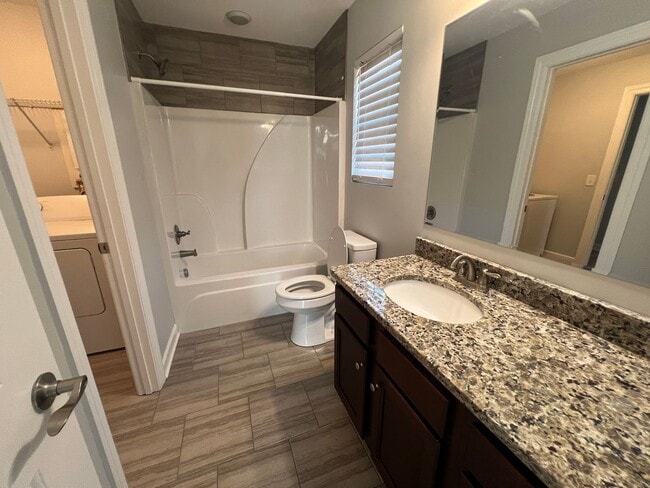 Building Photo - LIVE CLOSE TO MTSU CAMPUS!!!