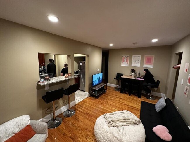 Primary Photo - 4 bedroom in Brookline MA 02446