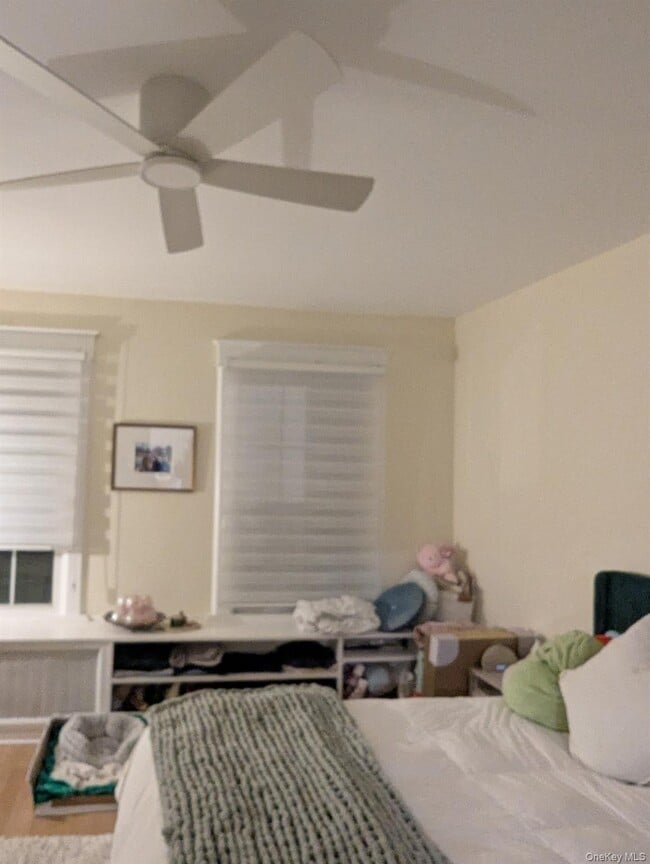 Building Photo - 71 Longview Ave