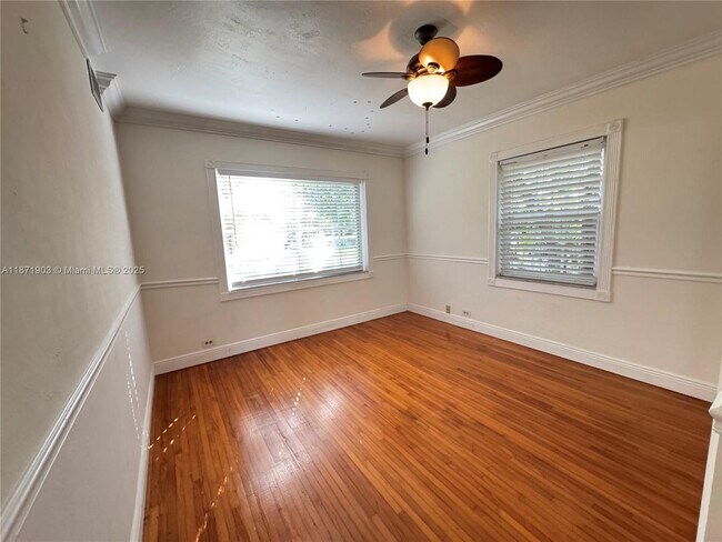 Building Photo - 6750 Brighton Pl