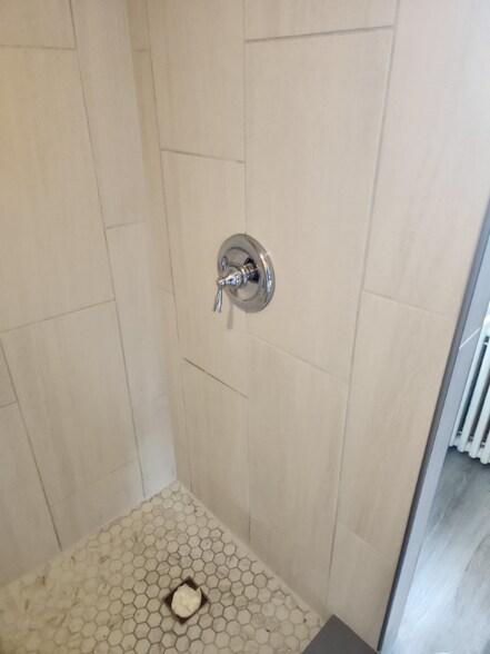 Building Photo - 2438 S 5th St