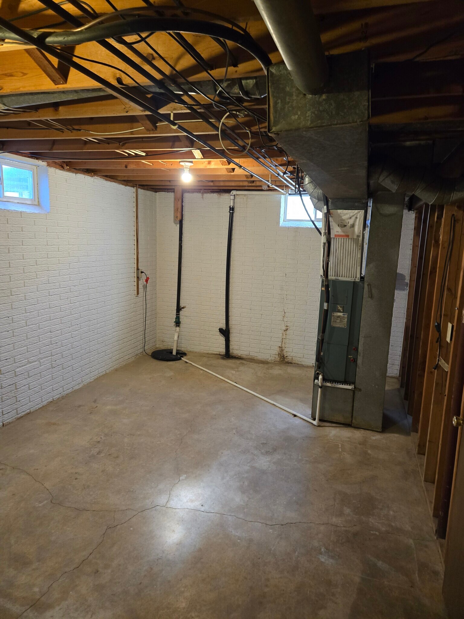 Basement - 5645 Chatford Dr