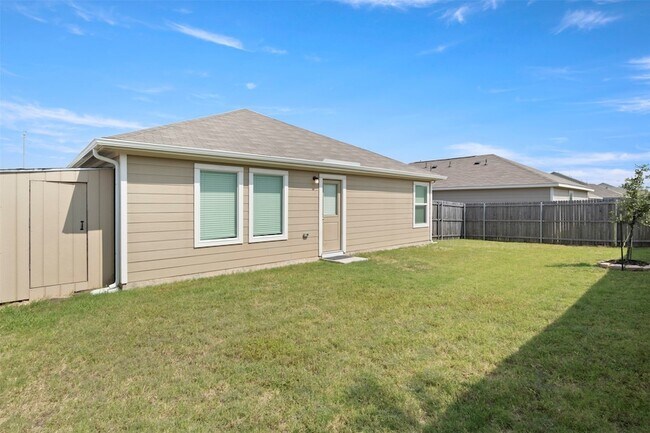 Building Photo - 11807 Marcellus Wy