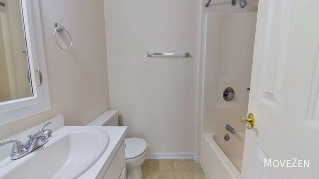 Building Photo - 3956 Echo Farms Blvd