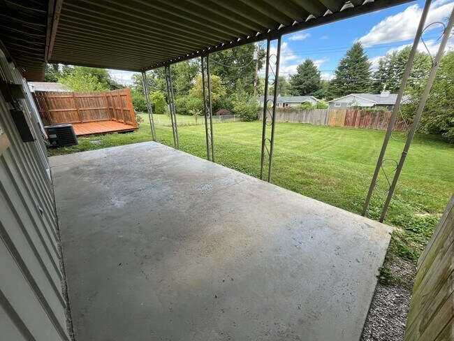 Building Photo - 3-bedroom, 2.5-bathroom HOME FOR RENT!