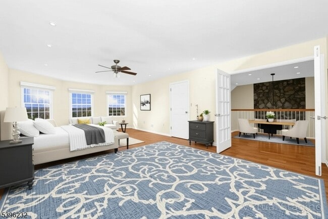 Building Photo - 21 Country Pl