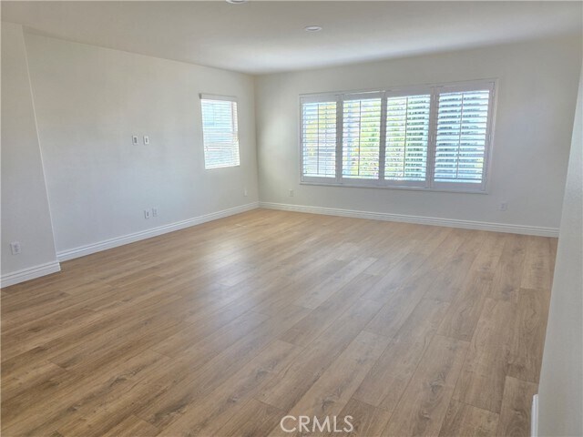 Building Photo - 31532 Royal Oaks Dr