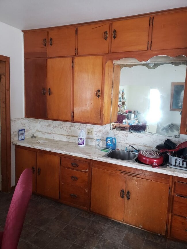 Building Photo - Spacious 4 Bed Home in Wausau