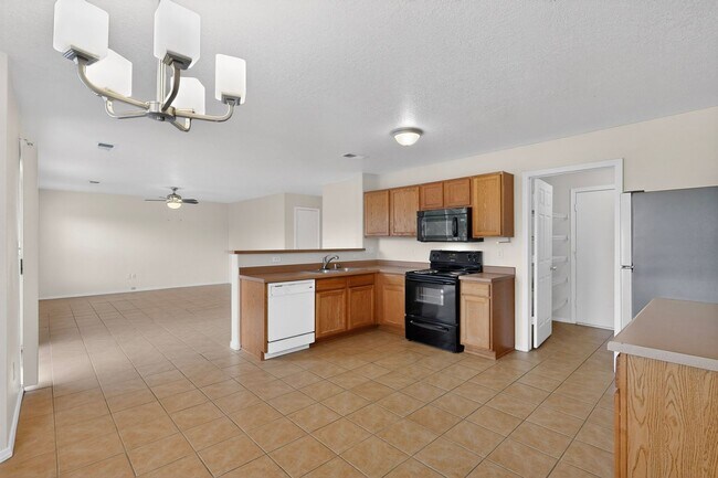 Building Photo - Spacious 5-Bedroom Home in Enchanted Hills – Rio Rancho