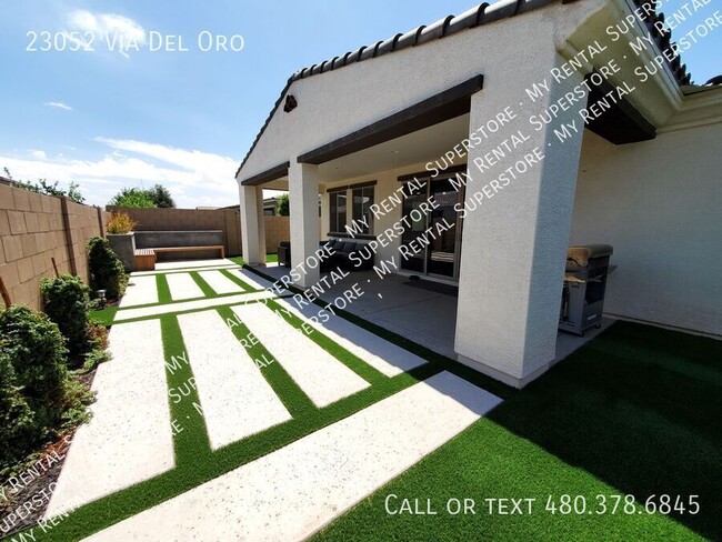 Building Photo - 23052 Via Del Oro