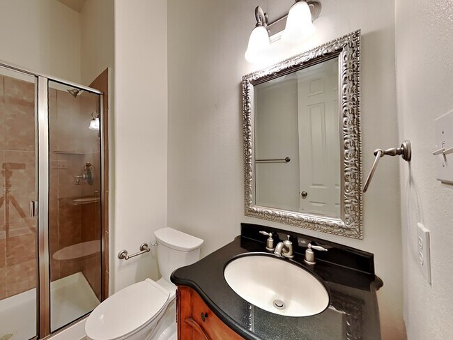 Building Photo - 11340 Classic Ln