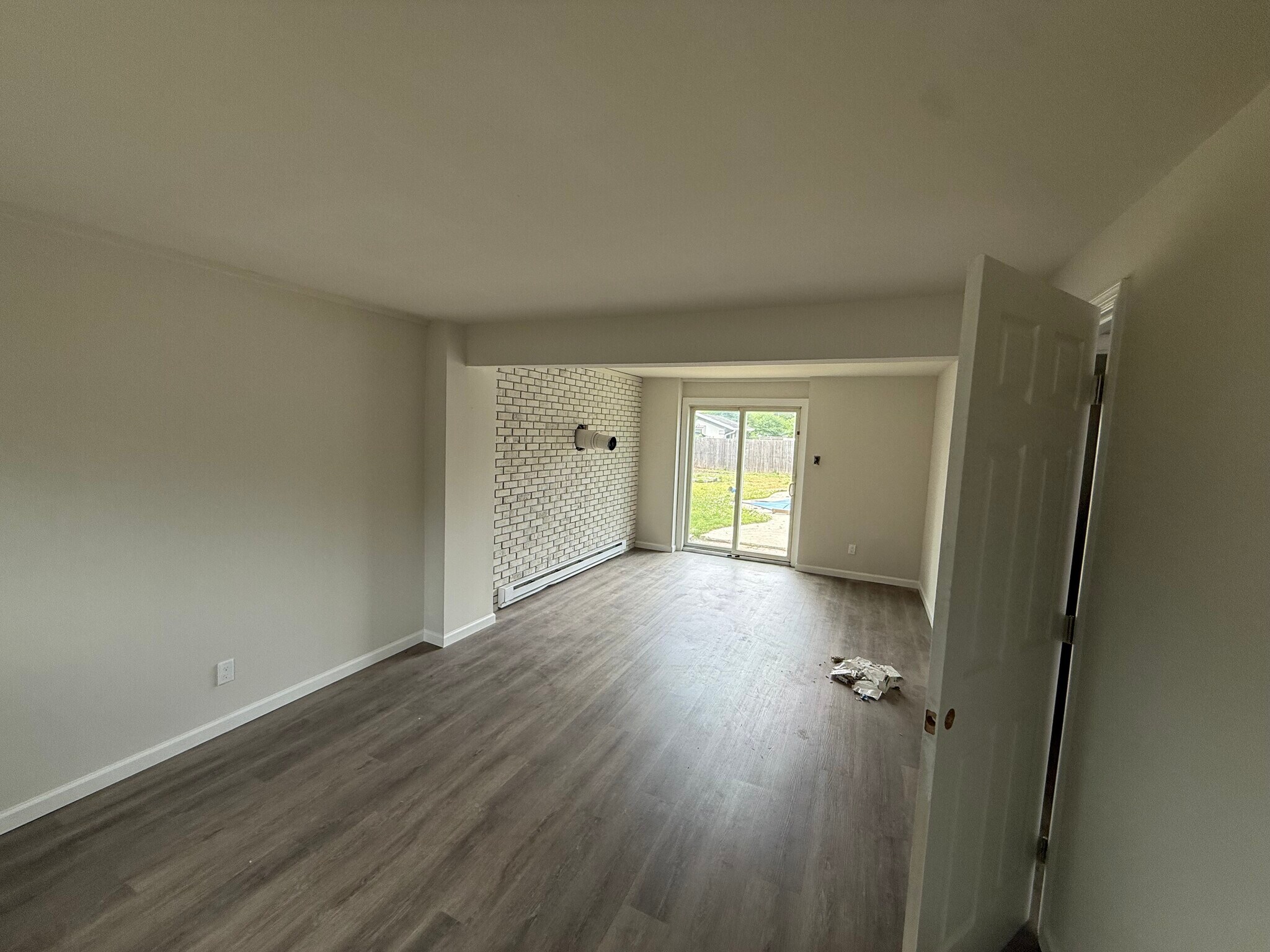 DOWNSTAIRS LOFT - 200 Algonquin Trl