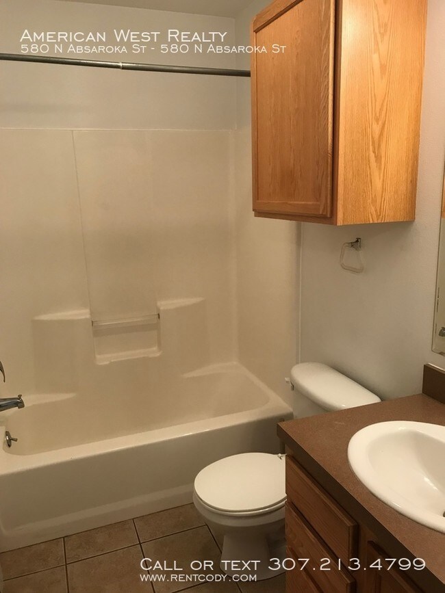 Upstairs apartment 580 N Absaroka St Powell WY 82435 Apartment Finder