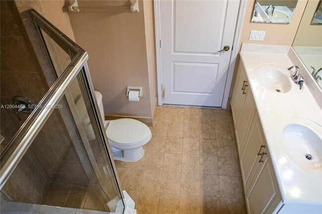 Building Photo - 3488 NE 1st St