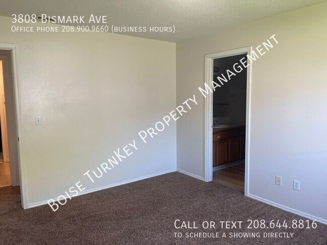 Building Photo - 3808 Bismark Ave