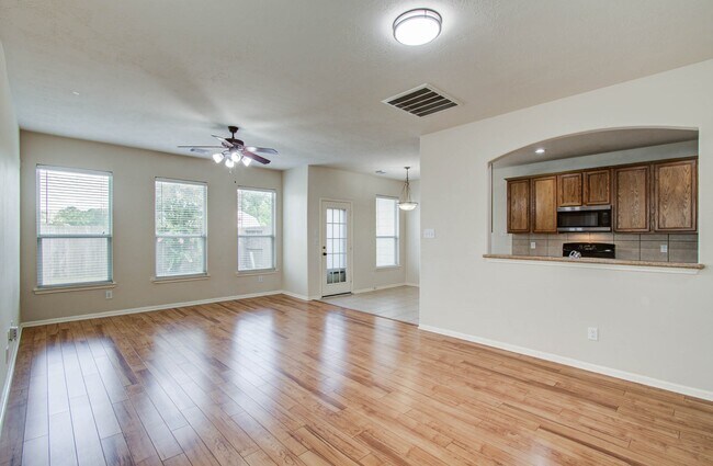 Building Photo - 14555 Gleaming Rose Dr