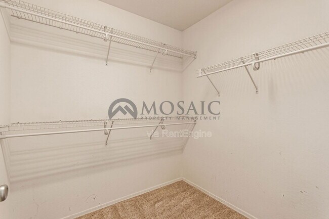 Building Photo - 40254 W Molly Ln