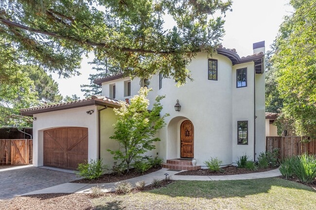 Primary Photo - Elegant Mediterranean Home in Prime Menlo ...