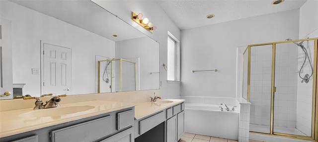 Building Photo - 2530 Decoy Dr