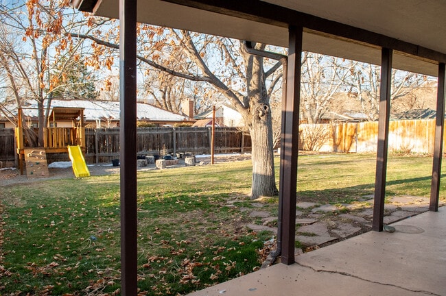 Building Photo - 1008 Beech Ave