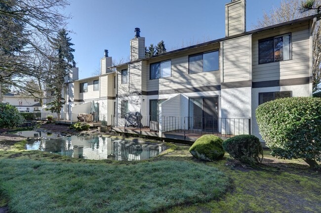 Building Photo - Very Nice 2 Bedroom Kent Valley Townhome, Great Location!