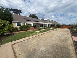 Building Photo - Gorgeous Hillside Ventura Home with Ocean ...