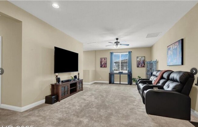 Building Photo - 4630 Summer Azure St
