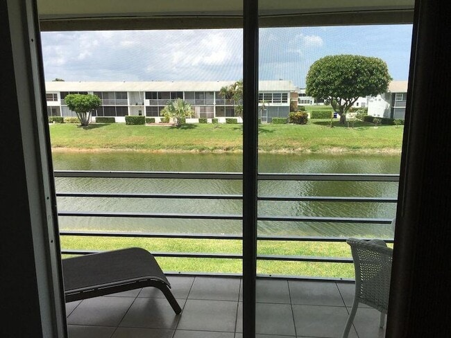 Building Photo - 88 Berkshire Crescent