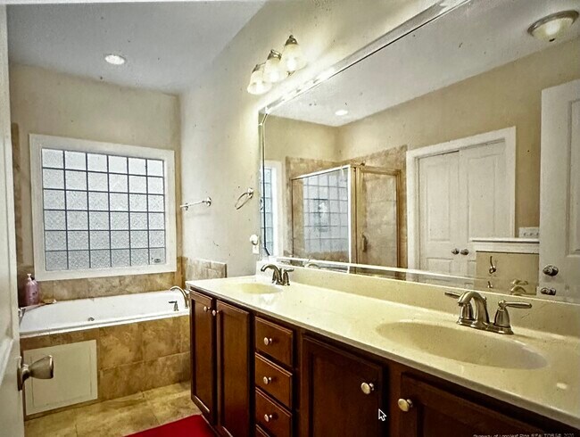 Building Photo - 4028 Lemuel Farm Rd