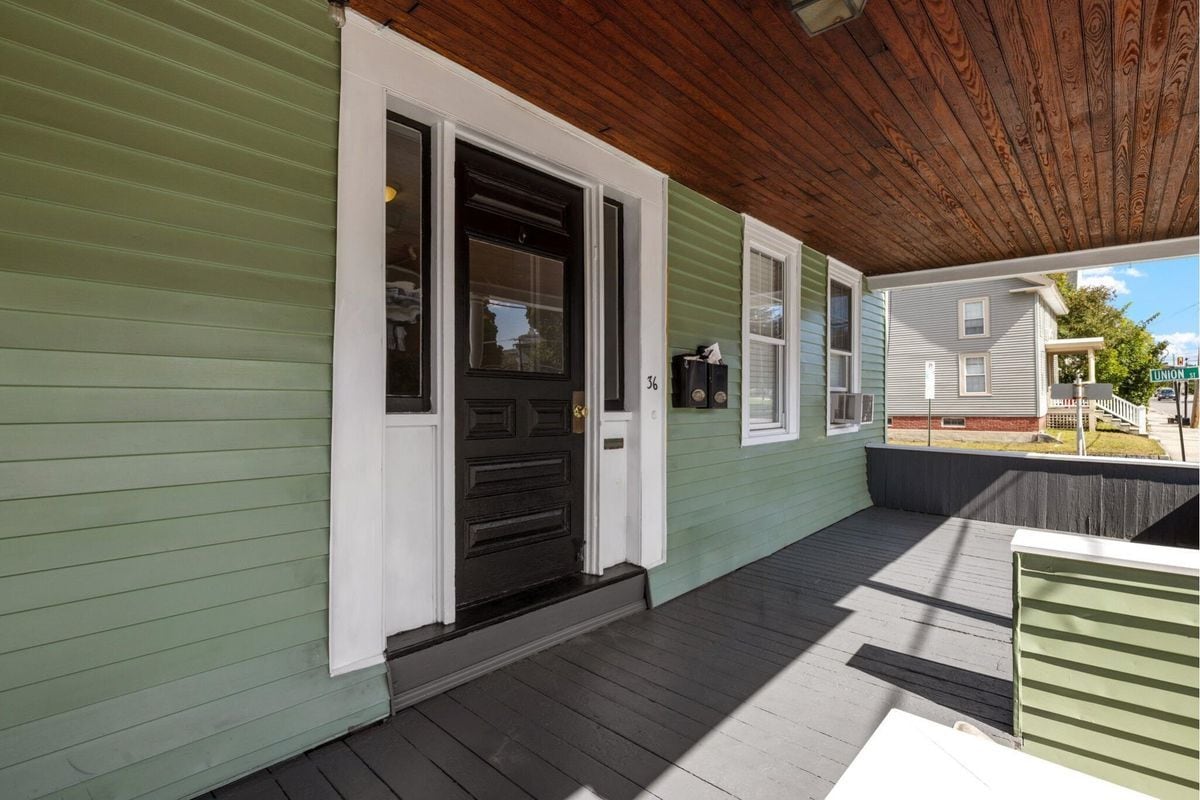 Building Photo - 36 Centre, 1