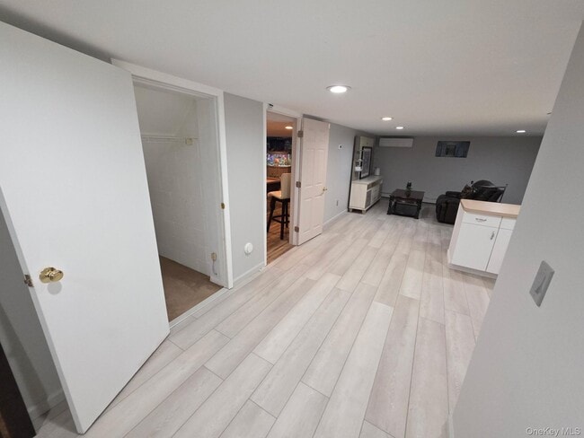 Building Photo - 1260 Little Neck Ave