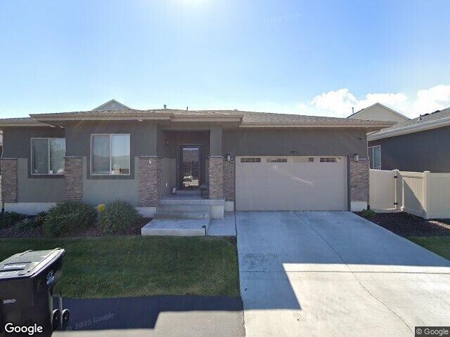 Building Photo - 7851 W Walk About Way