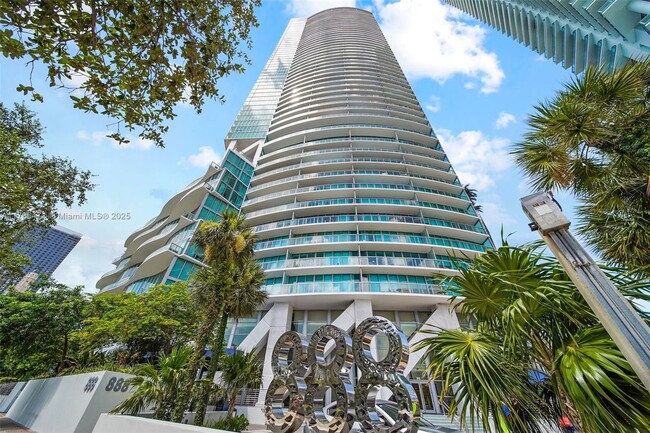 Building Photo - 888 Biscayne Blvd