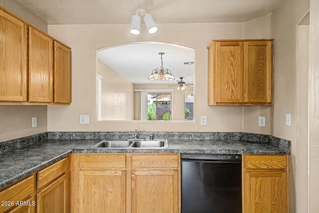 Building Photo - 13153 W Mauna Loa Ln