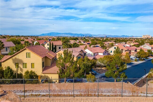 Building Photo - 11338 Villa Bellagio Dr