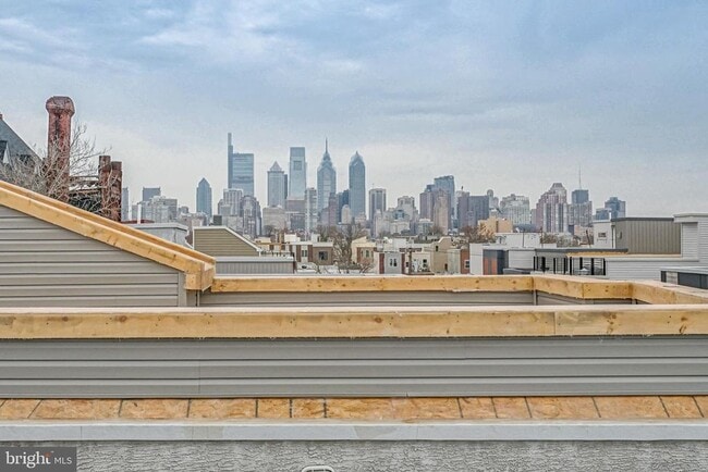 Building Photo - 1332 S Bouvier St