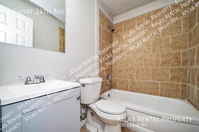 Building Photo - 6 E Short 24th Ave