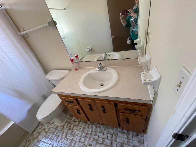 Building Photo - 2679 Aberdeen Ct