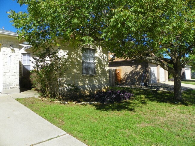 Building Photo - Welcome to this charming Centex home locat...