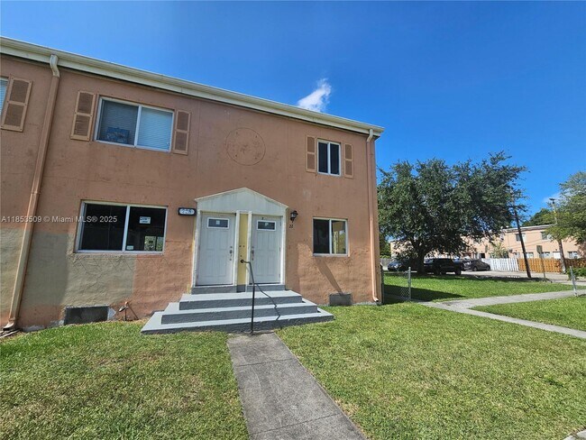 Building Photo - 225 NW 84th Terrace